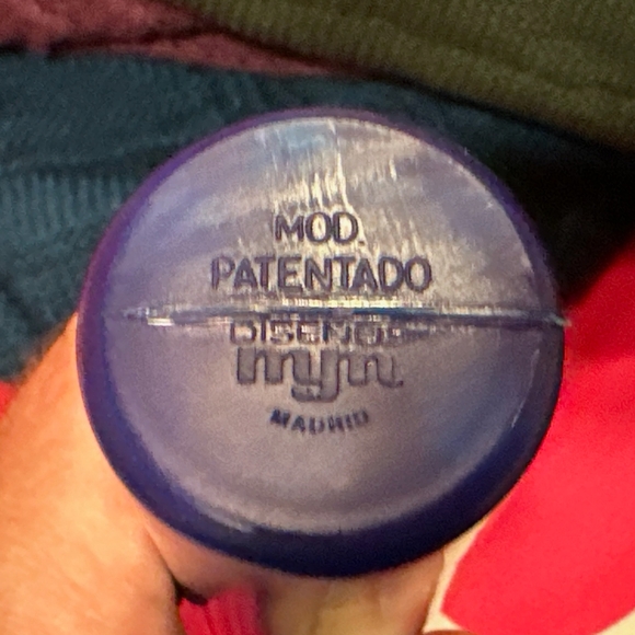 Bundle of Various Knitting Needles with Storage Container - Picture 5 of 5